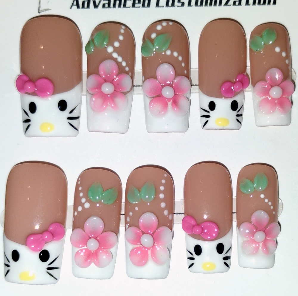 Cute Hk Floral Press On Nail Set